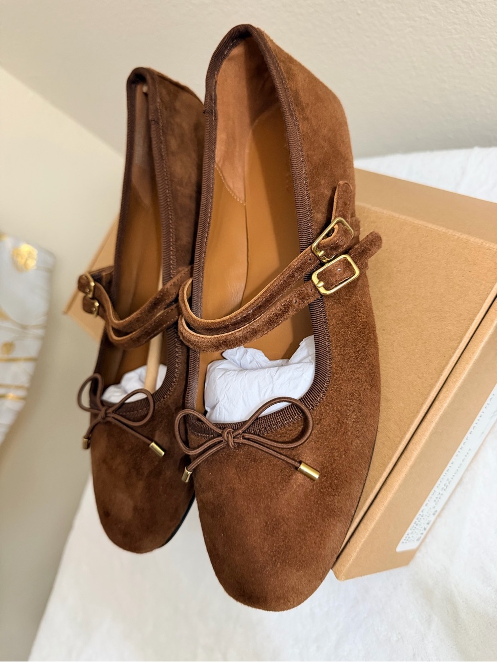 MADEWELL GRETA BOW DOUBLE-STRAP BALLET FLAT IN SUEDE - Soft Mahogany in Size 8 - Picture 3 of 12